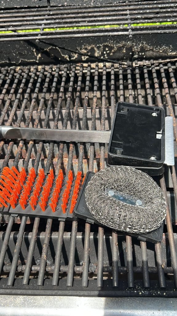 What Cleans Grill Grates: Ultimate Tips for a Sparkling BBQ